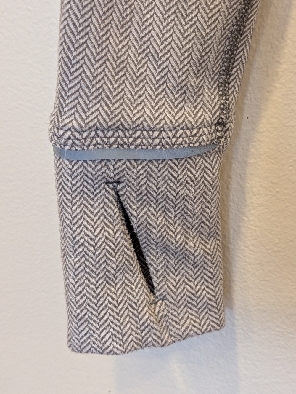 Lululemon Kanto Catch Me Light Gray Half-Zip Active Pullover Herringbone Size 2 - Picture 4 of 7